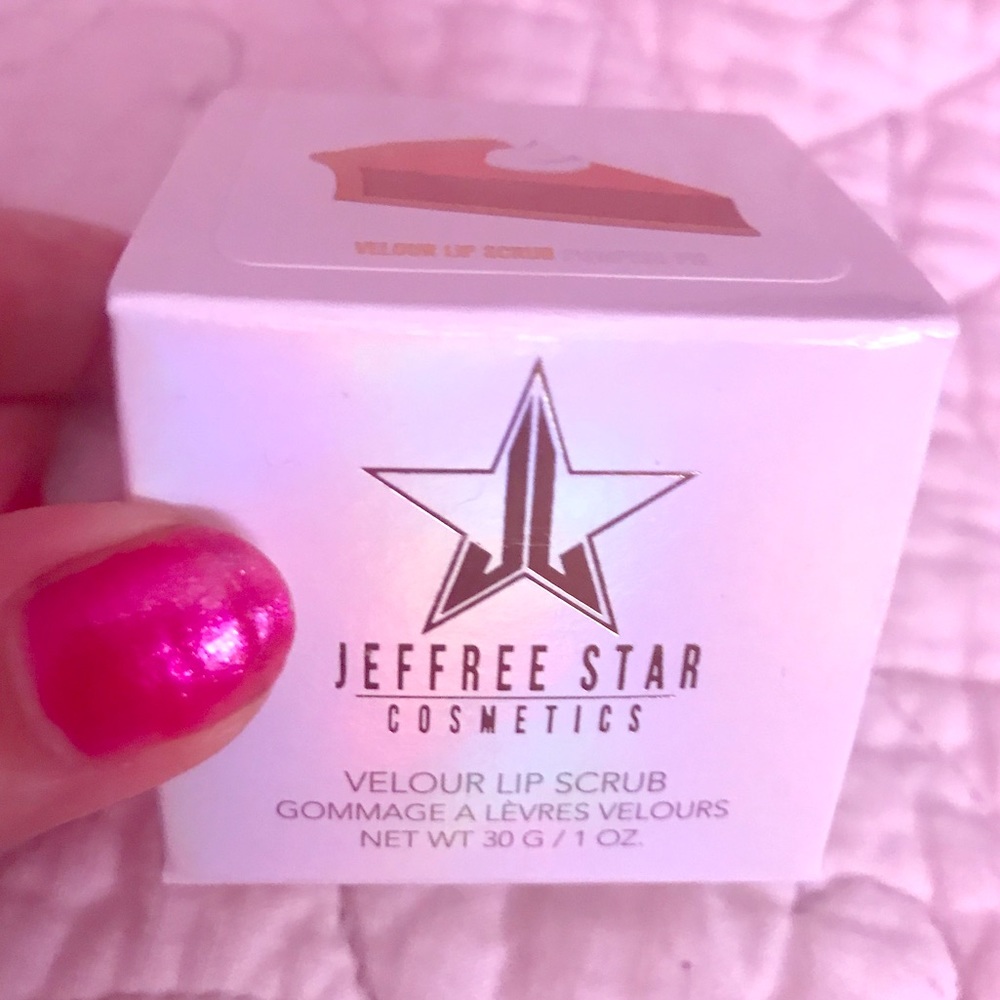 JEFFREE STAR COSMETICS “PUMPKIN PIE” LIP SCRUB